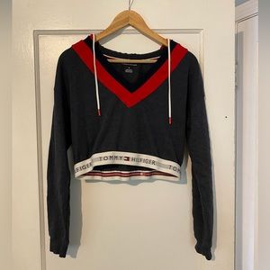 Tommy Hilfiger Cropped Hoodie
